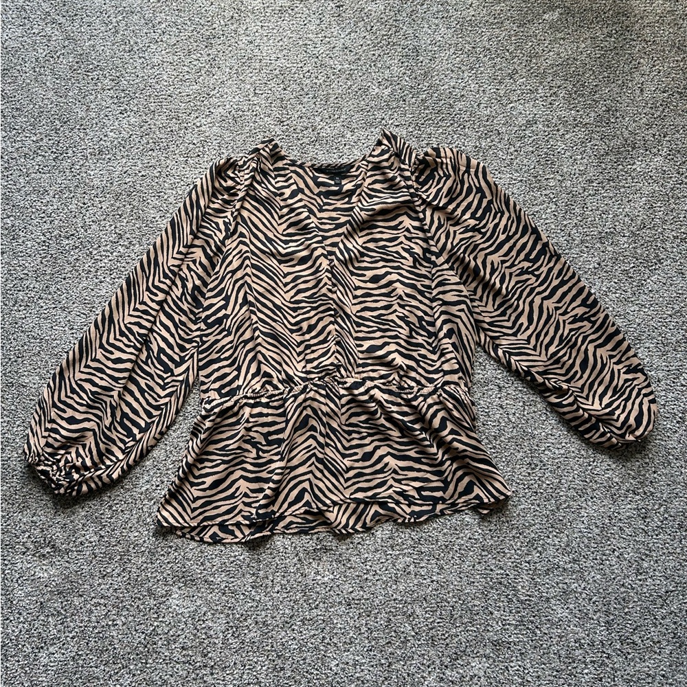 Banana Republic top.
